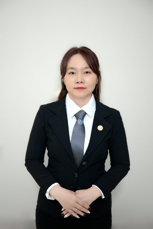 Huỳnh Lý Thúy Diễm - Luật sư